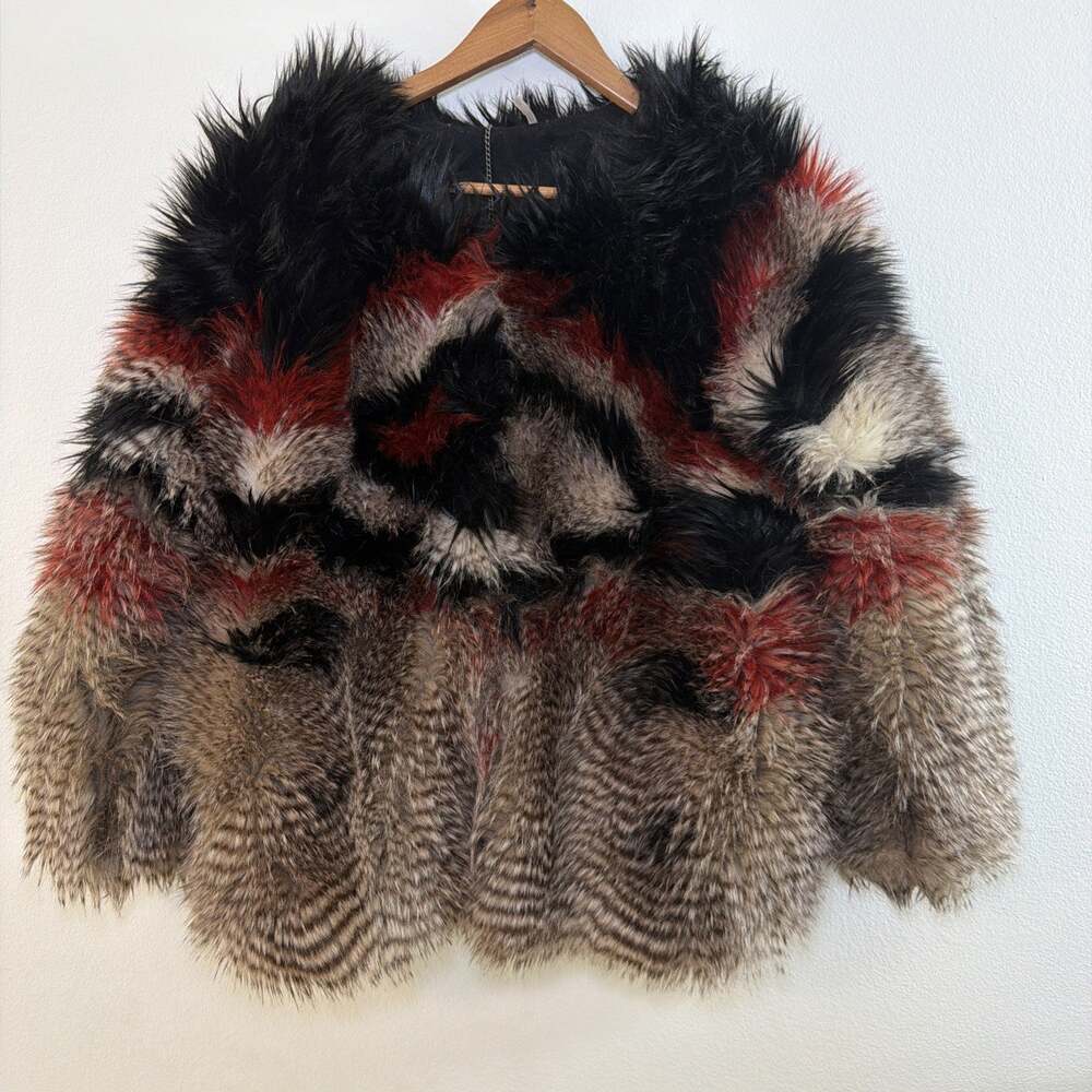 Free People Faux Fur Scarlet Jacket Coat ASO Alexis Rose - Size M Schitt's Creek